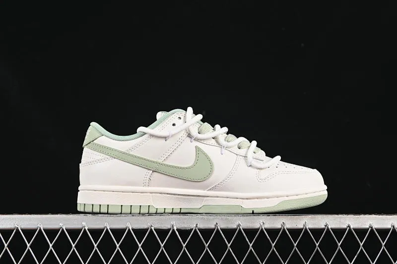 All Categories Nk SB Dunk Series Nk SB Dunk Low High-end Customized Low-top Shoes Nike SB Dunk Low "Just Do It" Straps Anniversary High-end Customized Low-top Casual Shoes WG0508-048